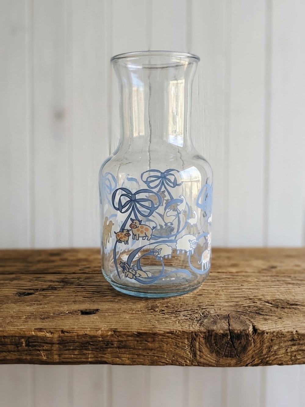 Vintage 1986 Libbey of Canada Glass Juice Carafe, Country Farmhouse Ribbon Motif